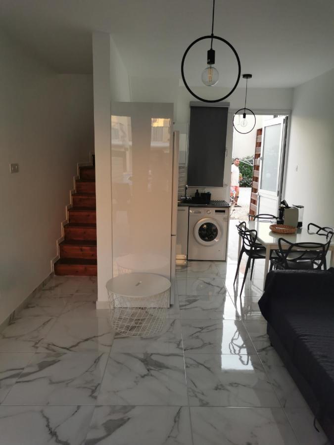 Eros Maisonette In Latchi Area Just 700 Meters Or One-Minute Drive From Polis Municipal Beach 外观 照片